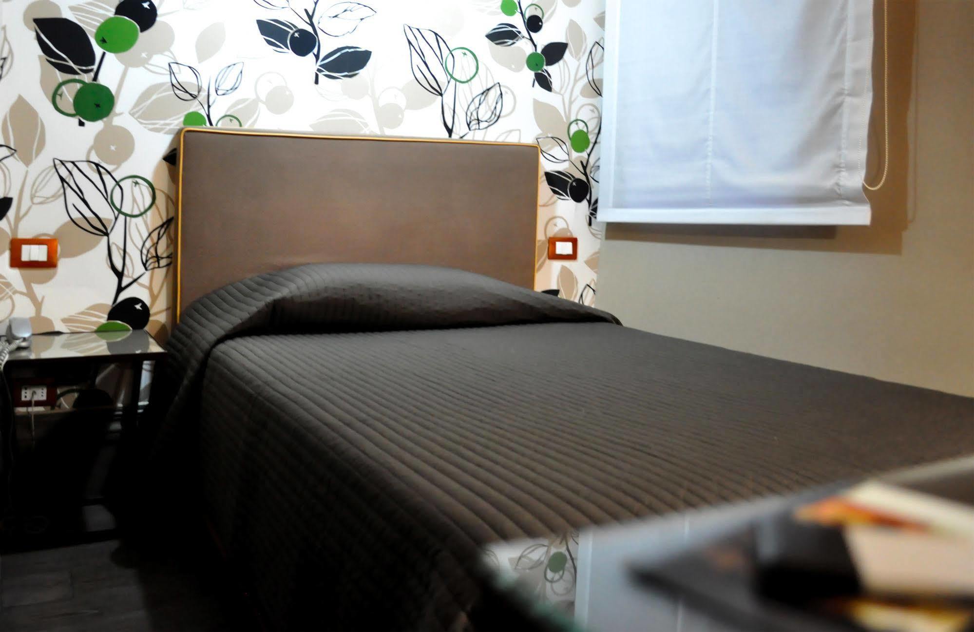 Relais Palazzo Taverna Gasthuis 3*